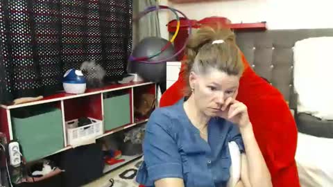 Snapshot of kellynumber chatting on February 5, 2025, 5:20 pm kelly online show from February 5, 2025, 5:20 pm