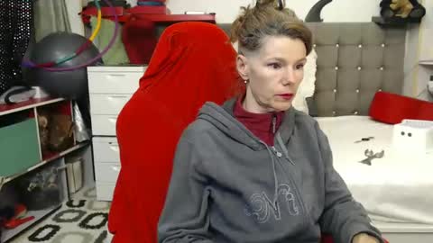 Snapshot of kellynumber chatting on February 11, 2025, 10:18 pm kelly online show from February 11, 2025, 10:18 pm