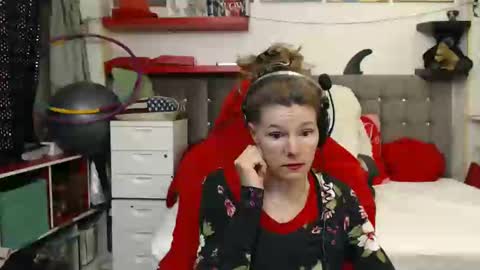 Snapshot of kellynumber chatting on February 14, 2025, 10:14 pm kelly online show from February 14, 2025, 10:14 pm