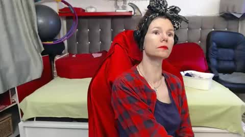 Snapshot of kellynumber chatting on October 27, 2025, 10:41 am kelly online show from October 27, 2025, 10:41 am