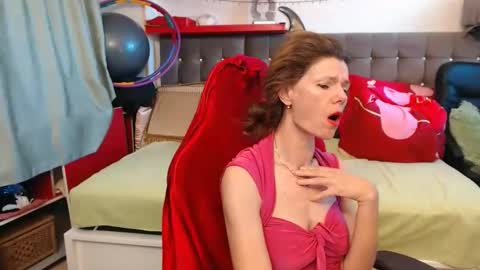 Snapshot of kellynumber chatting on October 28, 2025, 10:08 am kelly online show from October 28, 2025, 10:08 am