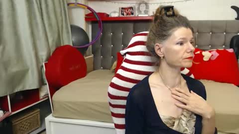 Snapshot of kellynumber chatting on November 5, 2025, 8:09 pm kelly online show from November 5, 2025, 8:09 pm