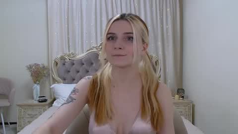 Snapshot of kellystoneys chatting on January 31, 2025, 6:13 am Kelly Stoneys online show from January 31, 2025, 6:13 am
