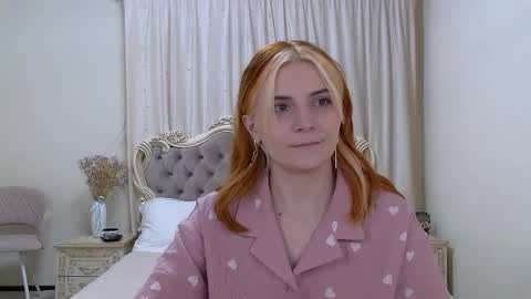 Snapshot of kellystoneys chatting on February 4, 2025, 6:17 pm Kelly Stoneys online show from February 4, 2025, 6:17 pm