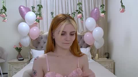 Snapshot of kellystoneys chatting on February 11, 2025, 9:14 pm Kelly Stoneys online show from February 11, 2025, 9:14 pm