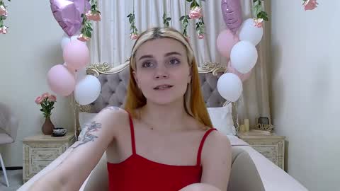 Snapshot of kellystoneys chatting on March 5, 2025, 2:46 am Kelly Stoneys online show from March 5, 2025, 2:46 am
