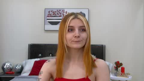 Snapshot of kellystoneys chatting on March 9, 2025, 12:09 pm Kelly Stoneys online show from March 9, 2025, 12:09 pm