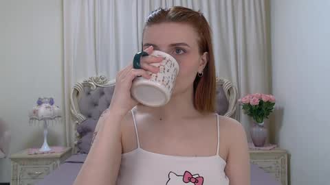 Kelly Stoneys online show from March 17, 2026, 5:11 am