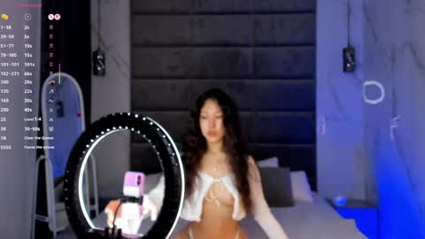 Snapshot of kellyy_bern chatting on May 21, 2026, 1:12 am kellyy_bern online show from May 21, 2026, 1:12 am