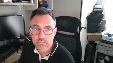 Snapshot of kelvin06133 chatting on March 28, 2026, 1:43 pm kelvin06133 online show from March 28, 2026, 1:43 pm