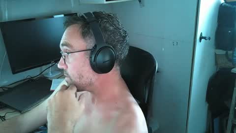 Snapshot of kelvin06133 chatting on June 15, 2026, 12:40 pm kelvin06133 online show from June 15, 2026, 12:40 pm