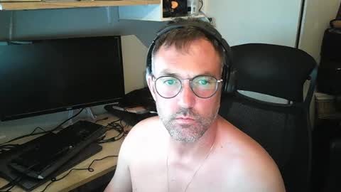 Snapshot of kelvin06133 chatting on July 5, 2026, 9:22 pm kelvin06133 online show from July 5, 2026, 9:22 pm