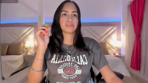 Snapshot of kem_indians chatting on October 15, 2025, 10:43 pm Kem Indians online show from October 15, 2025, 10:43 pm