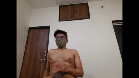 Snapshot of ken771 chatting on February 11, 2025, 10:18 pm ken771 online show from February 11, 2025, 10:18 pm