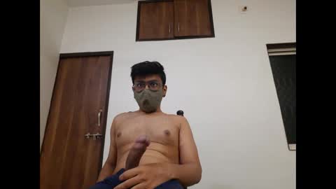 Snapshot of ken771 chatting on February 12, 2025, 7:45 pm ken771 online show from February 12, 2025, 7:45 pm