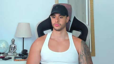 ken_mailik online show from April 1, 2026, 1:06 am