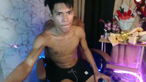 ken_minjun online show from March 5, 2026, 7:37 am