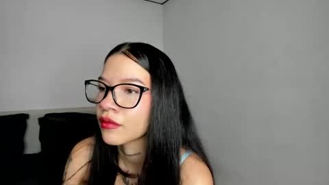 Snapshot of kendalgrey01 chatting on April 22, 2026, 2:51 pm Kendal online show from April 22, 2026, 2:51 pm