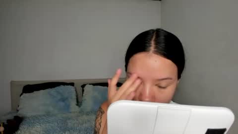 Snapshot of kendalgrey01 chatting on June 15, 2026, 2:30 pm Kendal online show from June 15, 2026, 2:30 pm