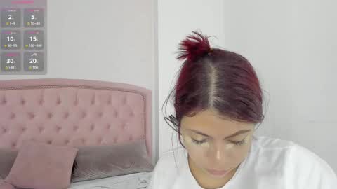 Kendall online show from October 3, 2025, 7:05 am