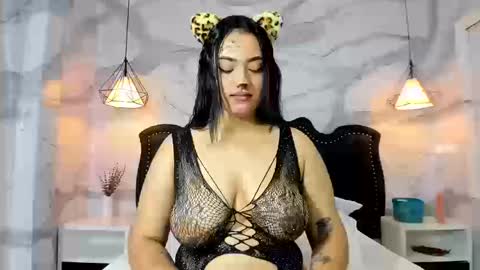 Kendall no Jenner  online show from February 19, 2026, 4:41 am