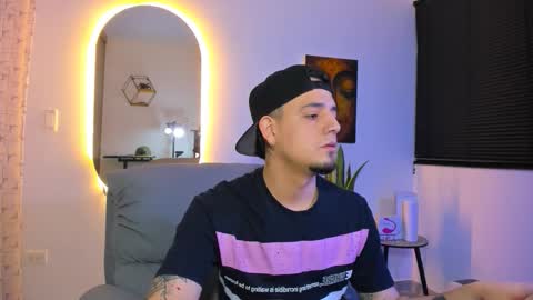 kendel_dimitri online show from February 19, 2026, 4:19 am