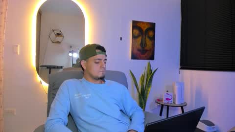 kendel_dimitri online show from March 11, 2026, 3:23 am