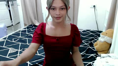 Snapshot of kendra_lunaxx chatting on June 27, 2026, 4:56 pm kendra_lunaxx online show from June 27, 2026, 4:56 pm