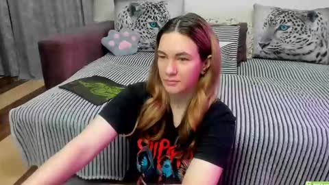 Snapshot of kendra_xx_ chatting on March 29, 2026, 11:38 pm Kendra online show from March 29, 2026, 11:38 pm