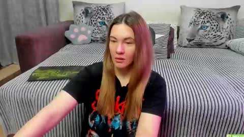 Snapshot of kendra_xx_ chatting on April 5, 2026, 11:13 pm Kendra online show from April 5, 2026, 11:13 pm