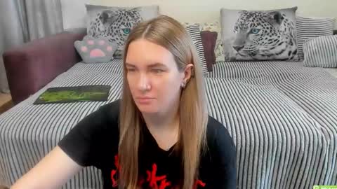 Snapshot of kendra_xx_ chatting on May 15, 2026, 11:34 pm Kendra online show from May 15, 2026, 11:34 pm
