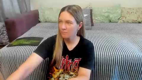 Snapshot of kendra_xx_ chatting on July 5, 2026, 11:45 pm Kendra online show from July 5, 2026, 11:45 pm