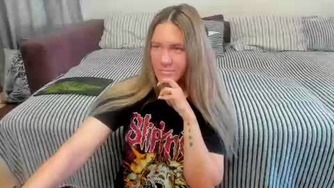 Snapshot of kendra_xx_ chatting on July 20, 2026, 11:40 pm Kendra online show from July 20, 2026, 11:40 pm