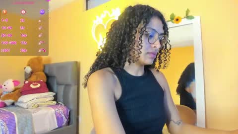 Snapshot of keniia_riizz chatting on June 9, 2026, 6:19 pm Kenia online show from June 9, 2026, 6:19 pm