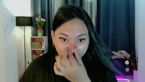 Snapshot of kennaxx69 chatting on May 15, 2026, 11:12 pm kennaxx69 online show from May 15, 2026, 11:12 pm