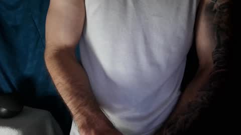 Snapshot of kennerfox77 chatting on January 19, 2025, 4:22 am Kennfox777 online show from January 19, 2025, 4:22 am