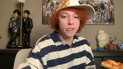 Snapshot of kenny_brahms chatting on August 8, 2026, 11:07 pm kenny bb online show from August 8, 2026, 11:07 pm
