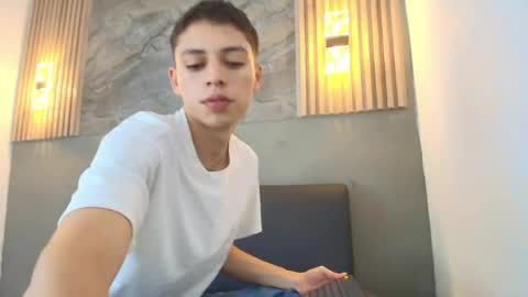 kenny_hank online show from April 2, 2026, 3:48 am