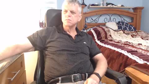 kent_ham online show from March 1, 2025, 1:43 am