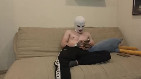 kent_mod online show from December 14, 2025, 8:13 pm