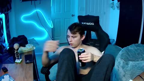 Drake online show from December 12, 2024, 3:43 am