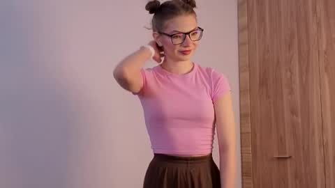 Snapshot of kenyattawestermark chatting on February 7, 2026, 6:11 pm Lisa online show from February 7, 2026, 6:11 pm