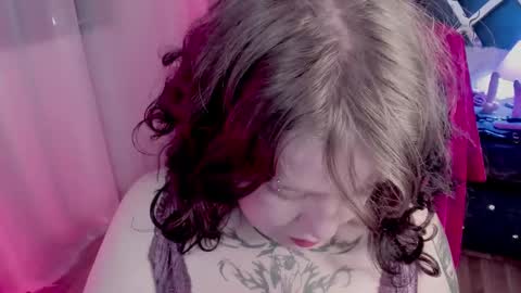 Kenzie online show from March 5, 2025, 8:21 pm