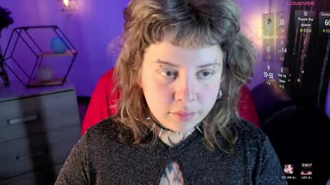 Kenzie online show from November 9, 2025, 5:06 am