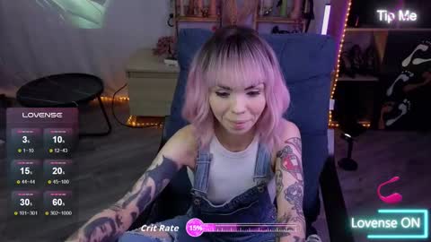 Snapshot of kerry_kirk chatting on November 13, 2025, 10:41 pm Kerry online show from November 13, 2025, 10:41 pm