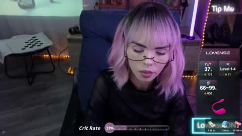 Snapshot of kerry_kirk chatting on November 14, 2025, 5:44 pm Kerry online show from November 14, 2025, 5:44 pm