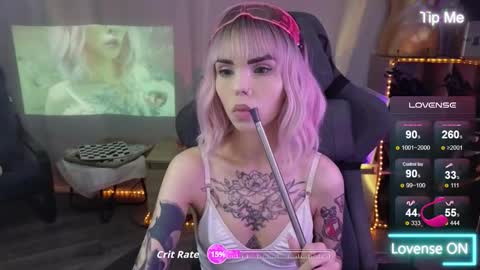 Snapshot of kerry_kirk chatting on November 17, 2025, 7:08 pm Kerry online show from November 17, 2025, 7:08 pm