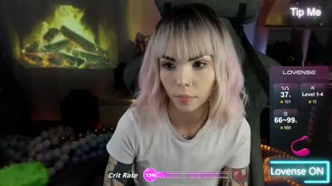 Snapshot of kerry_kirk chatting on December 17, 2025, 11:33 pm Kerry online show from December 17, 2025, 11:33 pm