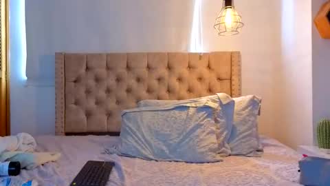 Kery Hillson online show from March 24, 2026, 3:28 pm