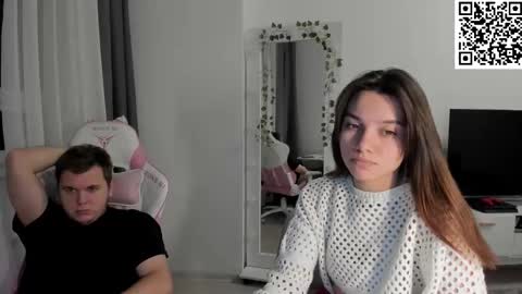 kesh_mne online show from December 14, 2025, 4:01 pm